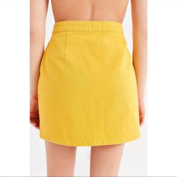 Urban Outfitters BDG Bright Yellow Adonita Zipper Front Mini Skirt Women’s S - Picture 3 of 9